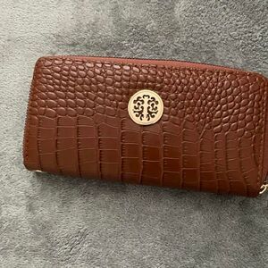 Brown Faux Leather Croc-Embossed Wallet